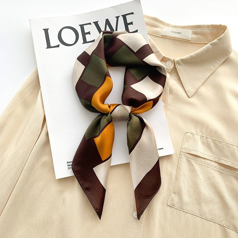 Carré 100% Soie Signature | La Parisienne - Image 5